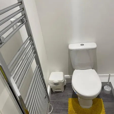 Small In Horfield 3 게스트하우스 브리스틀
