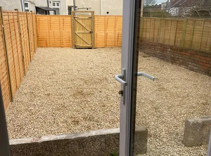 Small In Horfield 3 Guest house Bristol