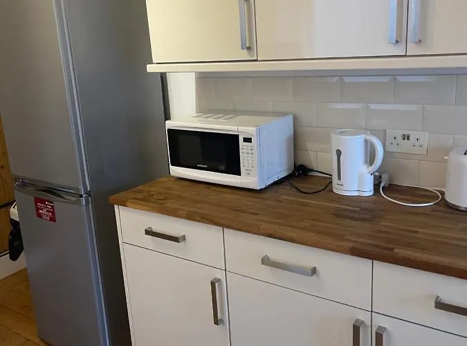 Pensionat Small In Horfield 3 *